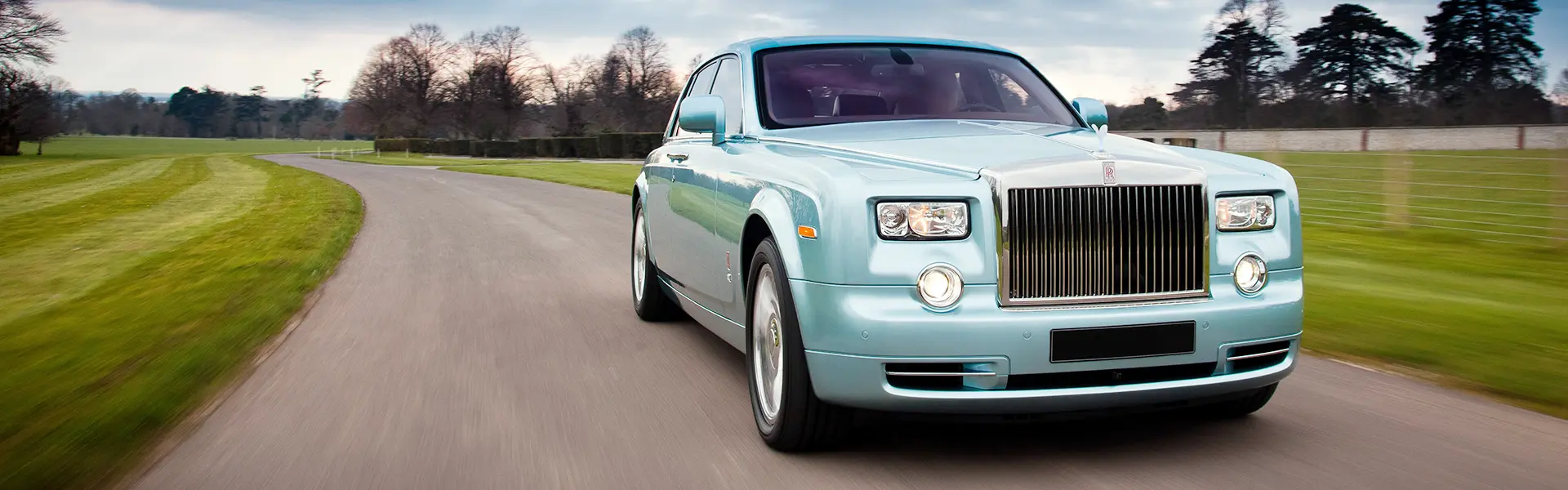 Karosszériaelemek Rolls-Royce-hoz